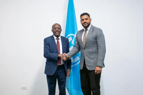 Minister Smith meets with ITU Executives